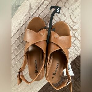 No Boundaries Tan Cross-Strap Sandals